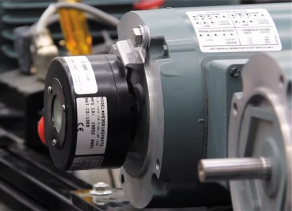 Der programmierbare HS35iQ-Encoder erkennt Fehler in Echtzeit